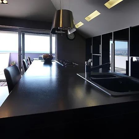 Apartment Unique